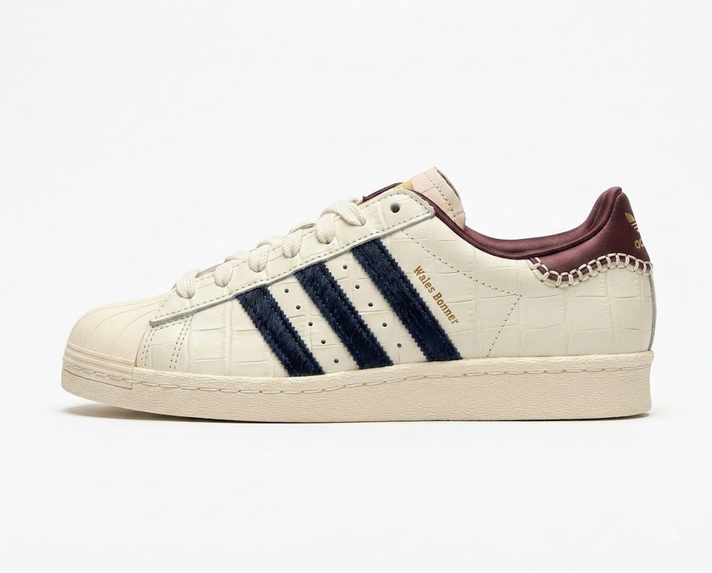 NAVY STRIPE SUPERSTAR