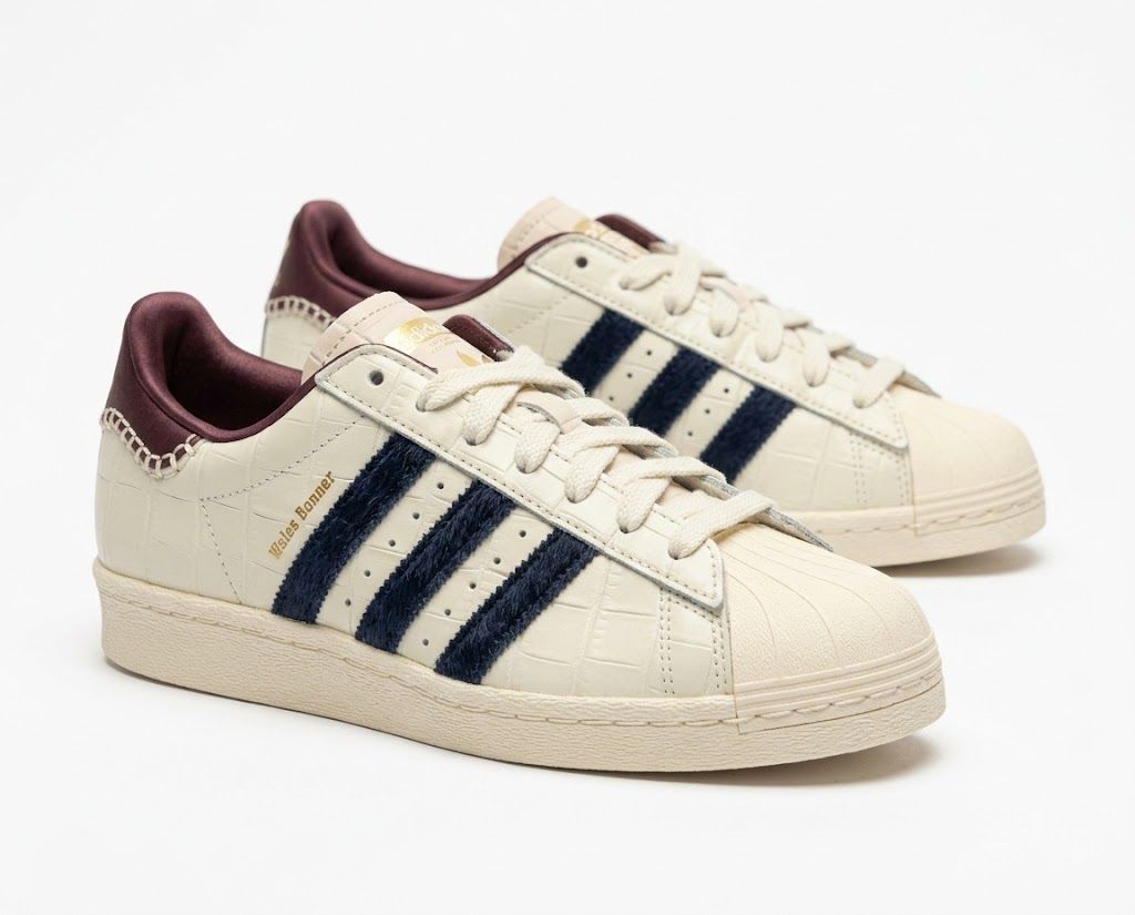 NAVY STRIPE SUPERSTAR image 2
