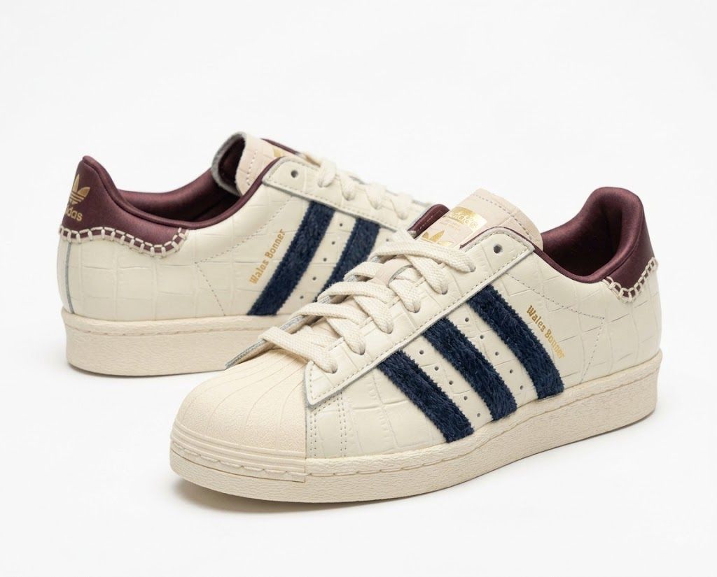 NAVY STRIPE SUPERSTAR image 4